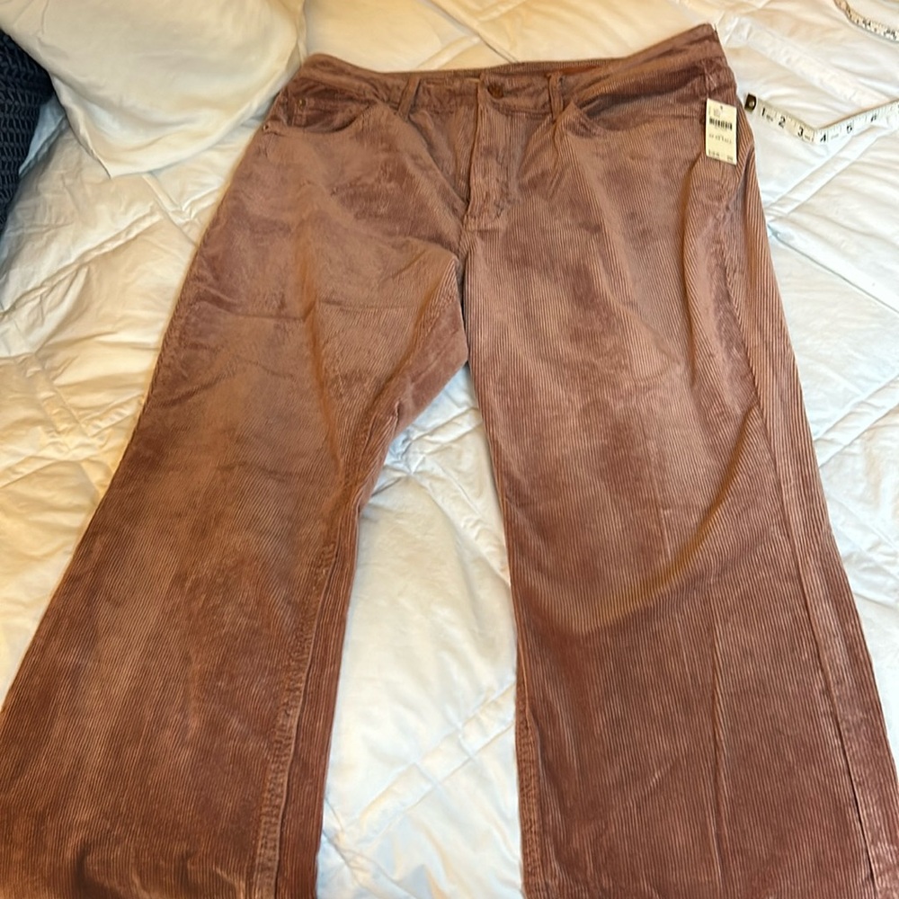 Pilcro yaya cropped cordoroy pants